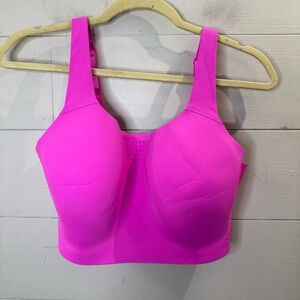 Victoria's Secret Featherweight Max Sports Bra in bright pink or "forever pink”